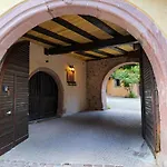 Grand Dans Maison Alsacienne Historique *