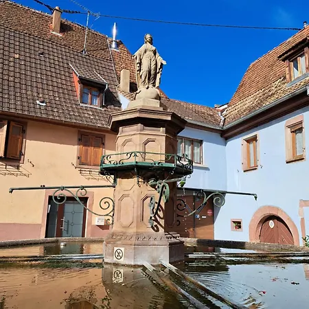 Casa de Férias Grand Dans Maison Alsacienne Historique *